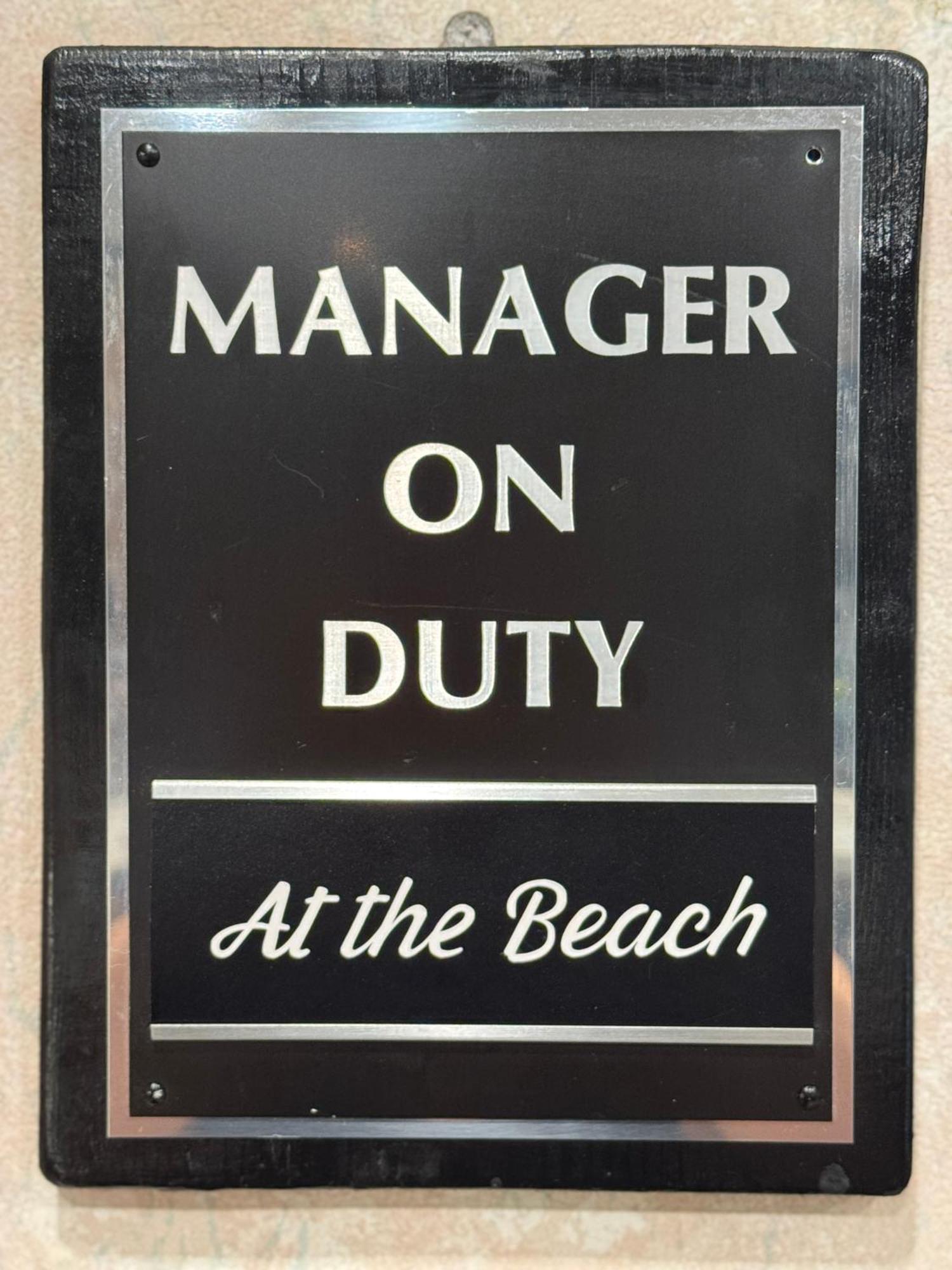 Hole Inn The Wall Hotel - Fort Walton Beach - Sunset Plaza - Nearby Beaches & Hurlburt Exterior photo